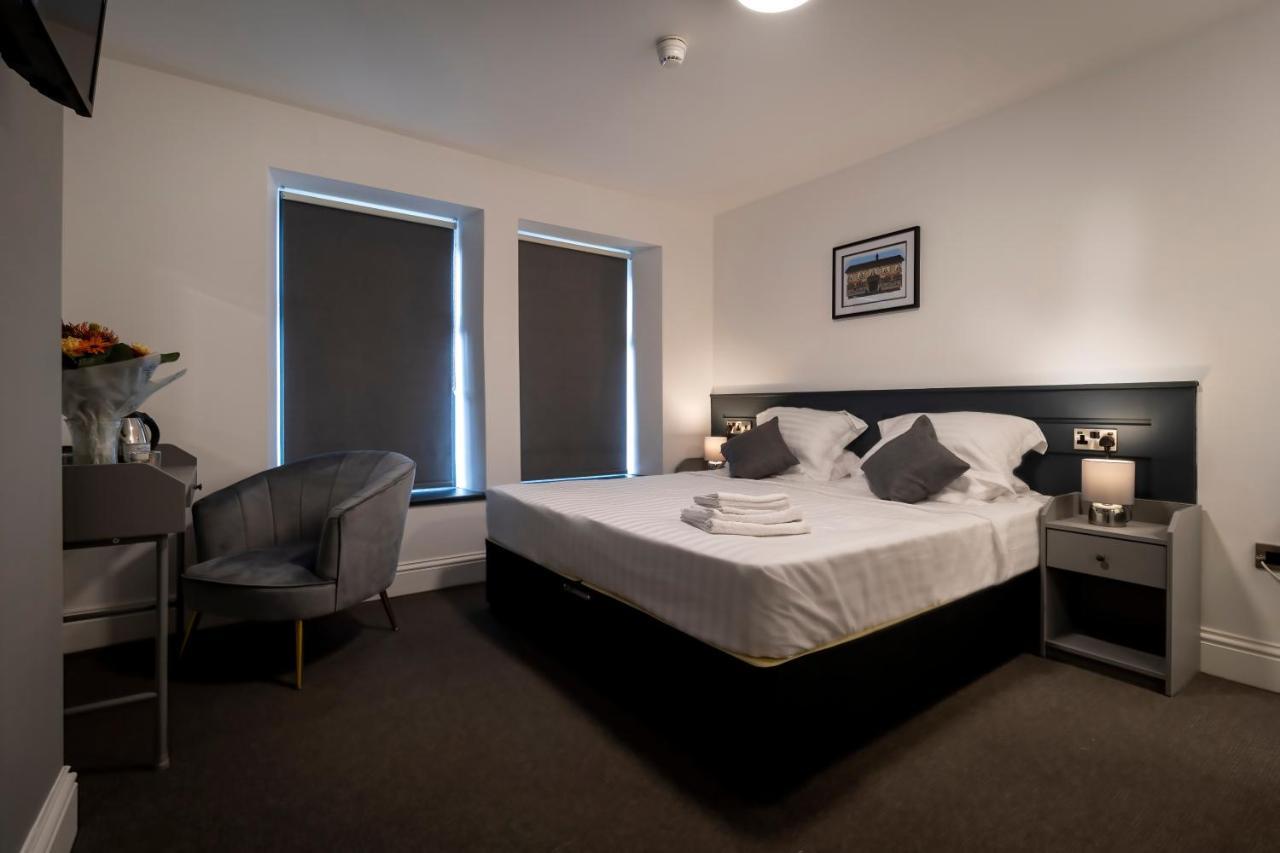 The Friendship Hotel Stocksbridge  Eksteriør billede