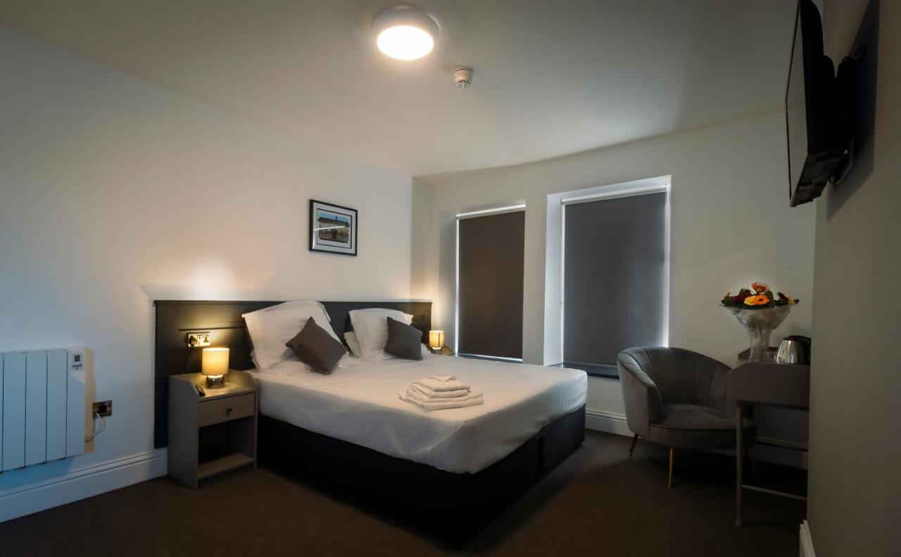 The Friendship Hotel Stocksbridge  Eksteriør billede
